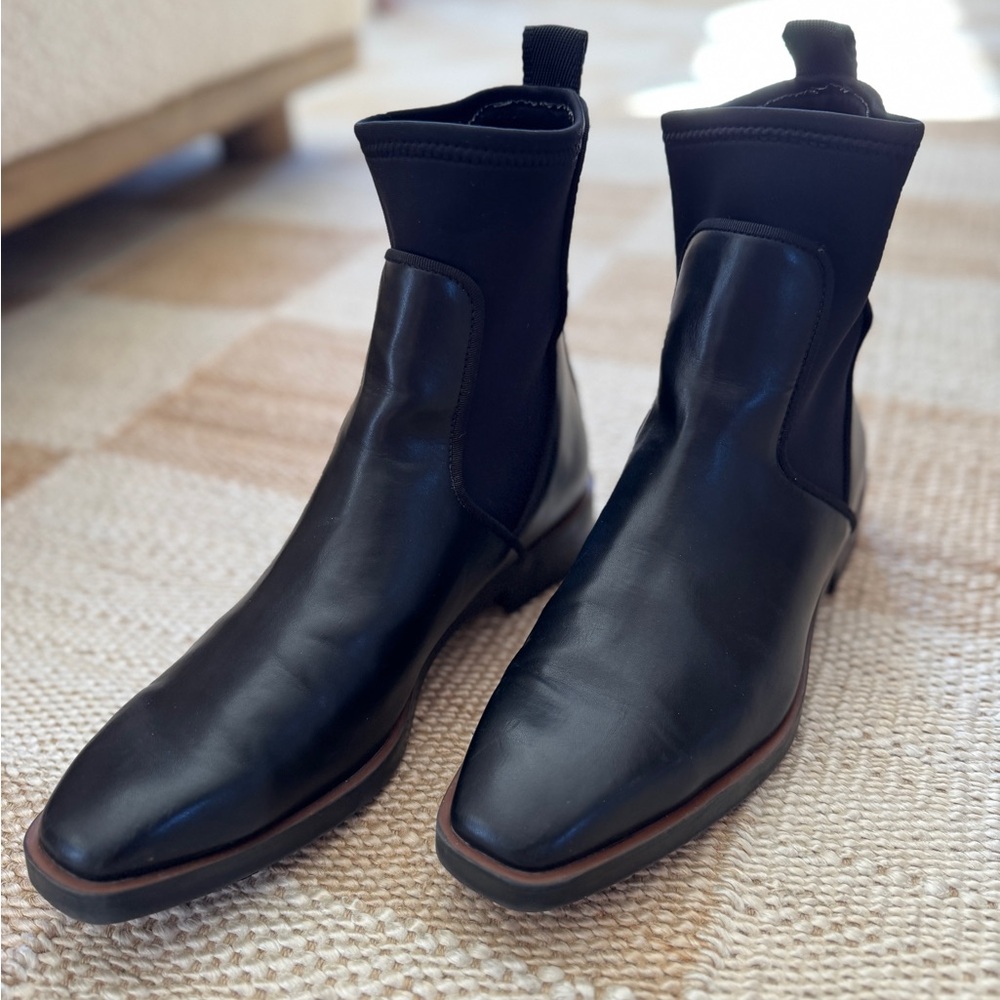 Zara Womens’s Black Ankle Boots